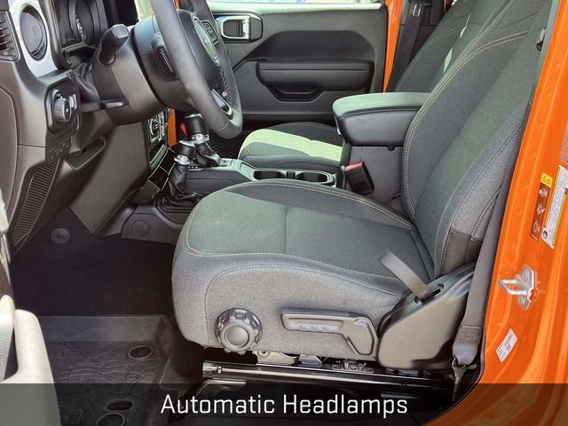 Used 2025 Jeep Wrangler Unlimited Sport AWD/4WD image 13