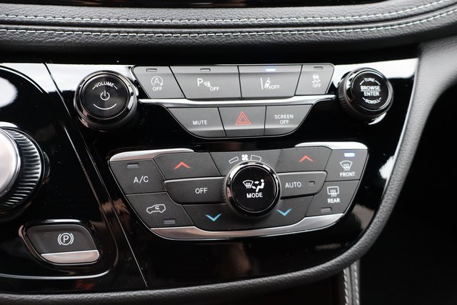 New 2026 Chrysler Pacifica Limited w/ S Appearance Package image 22