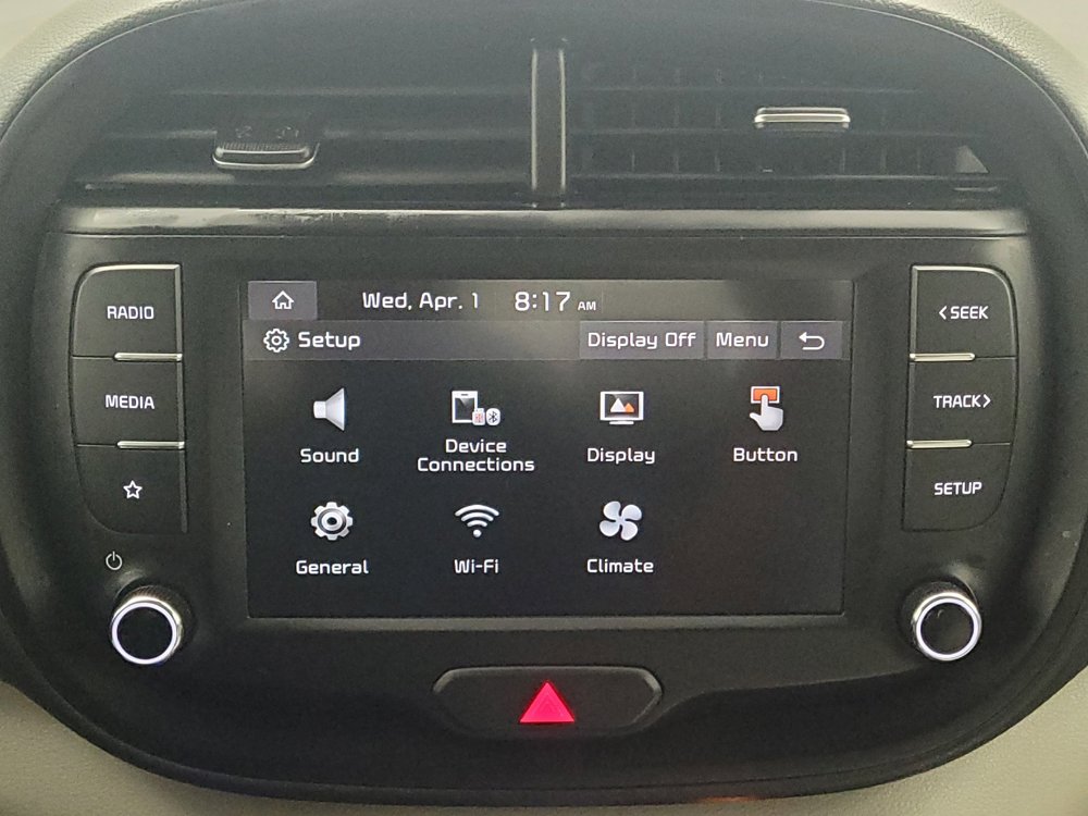 Used 2025 Kia Soul LX w/ LX Technology Package image 25