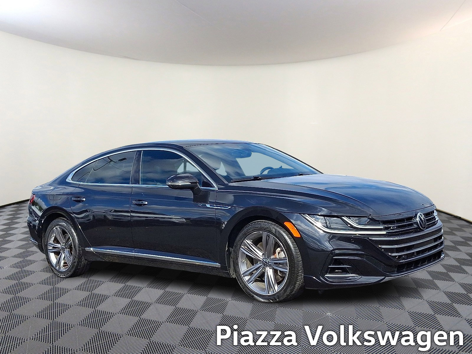 Used 2022 Volkswagen Arteon SE