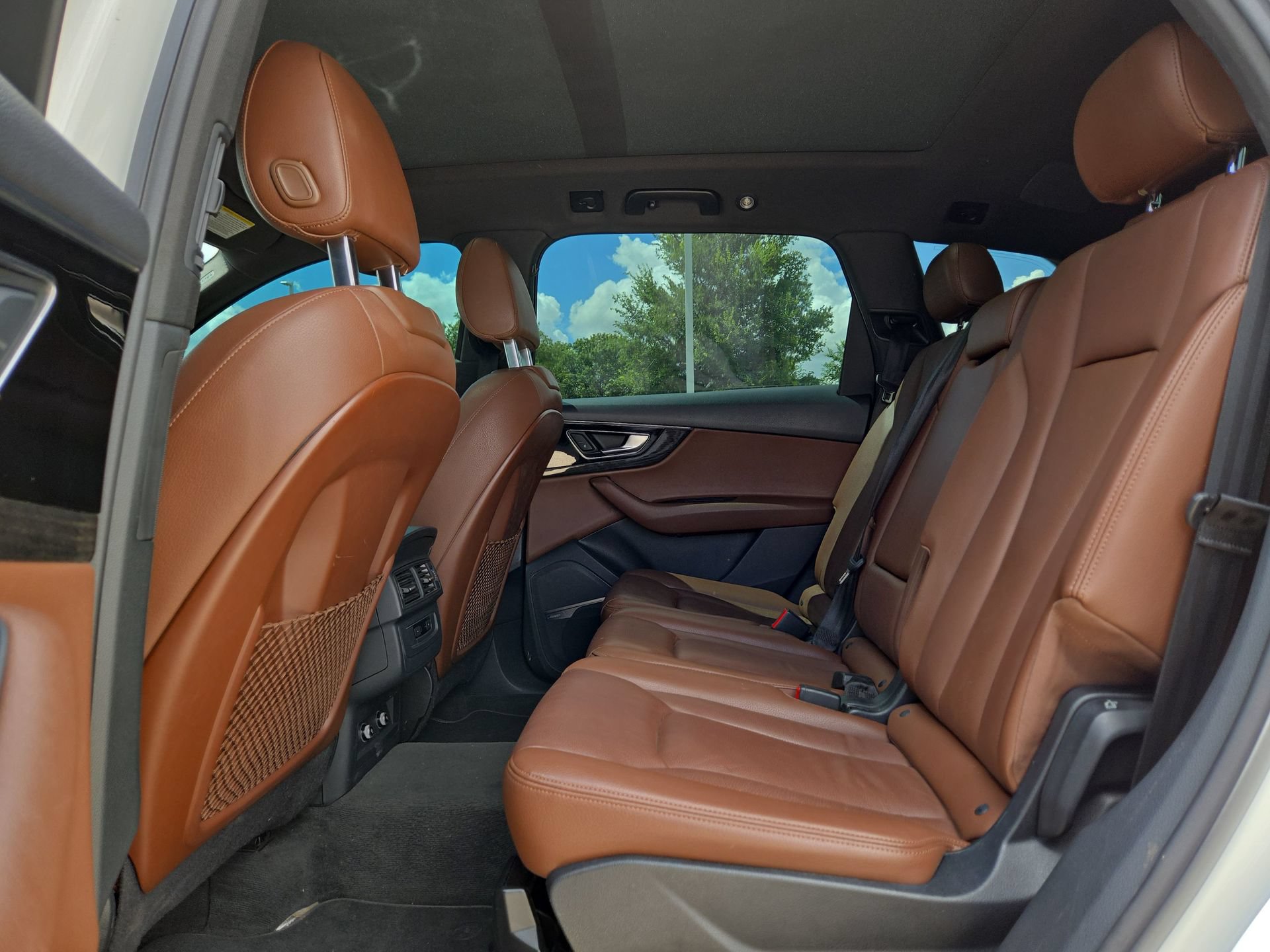Used 2019 Audi Q7 3.0T Premium Plus w/ Premium Plus Package AWD/4WD image 13