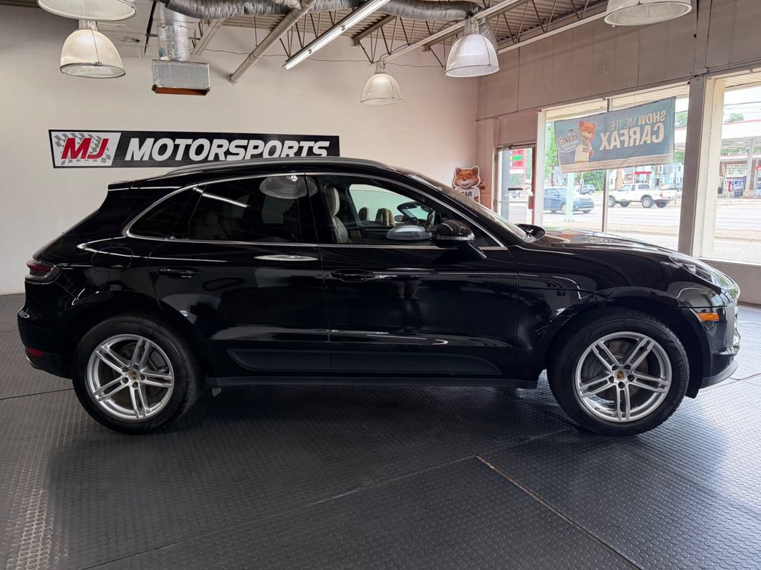 Used 2019 Porsche Macan S AWD/4WD image 10