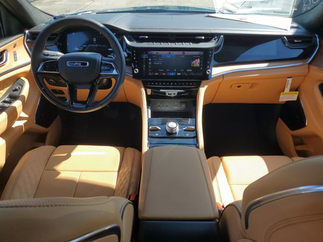 New 2026 Jeep Grand Cherokee Summit image 18