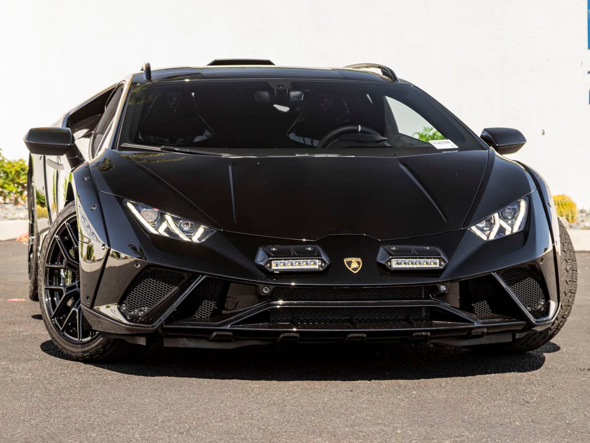 Used 2024 Lamborghini Huracan Sterrato AWD/4WD image 4