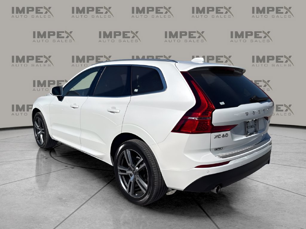 Used 2021 Volvo XC60 T5 Momentum w/ Premium Package AWD/4WD image 3