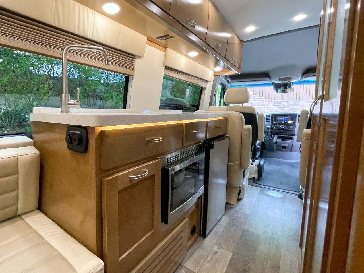 Used 2017 Mercedes-Benz Sprinter 3500 image 36