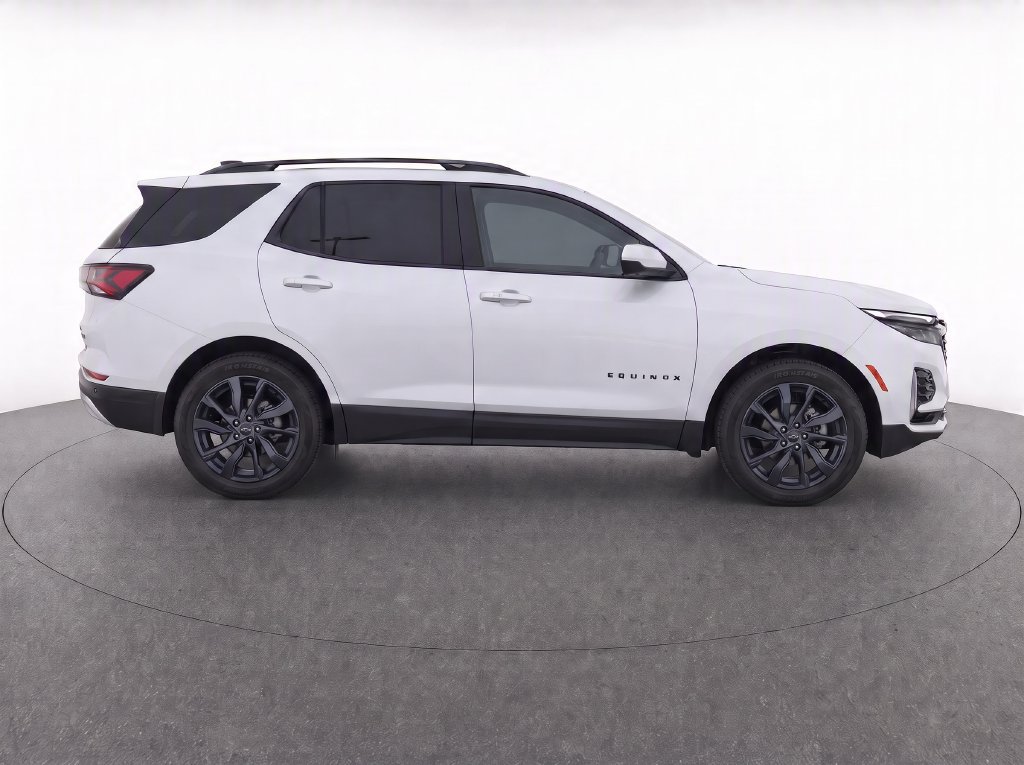 Used 2022 Chevrolet Equinox RS w/ RS Leather Package AWD/4WD image 10