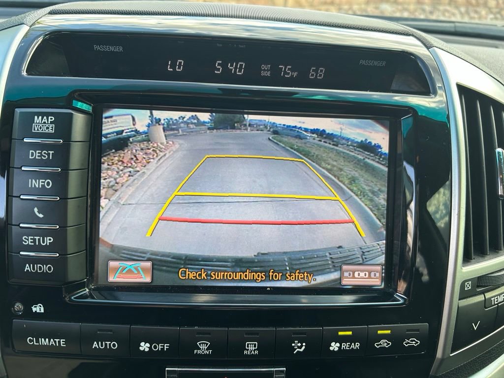 Used 2013 Toyota Land Cruiser AWD/4WD image 15