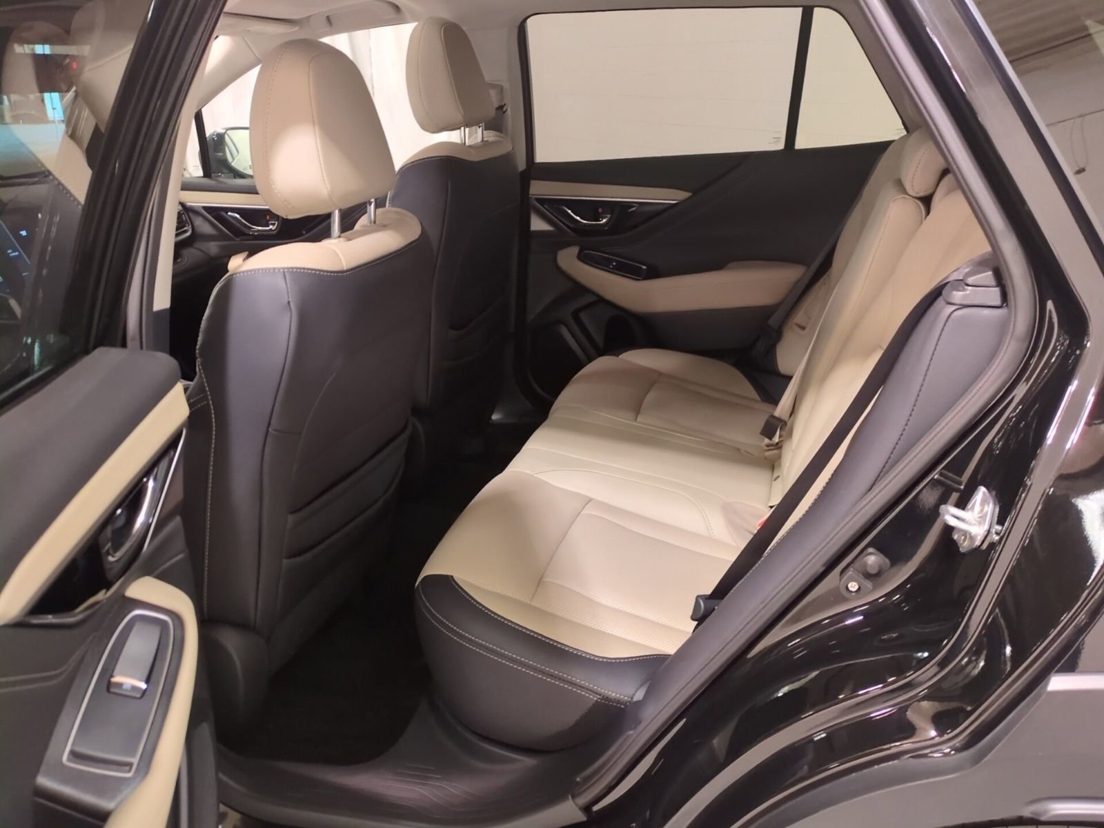 Certified 2023 Subaru Outback Limited image 14