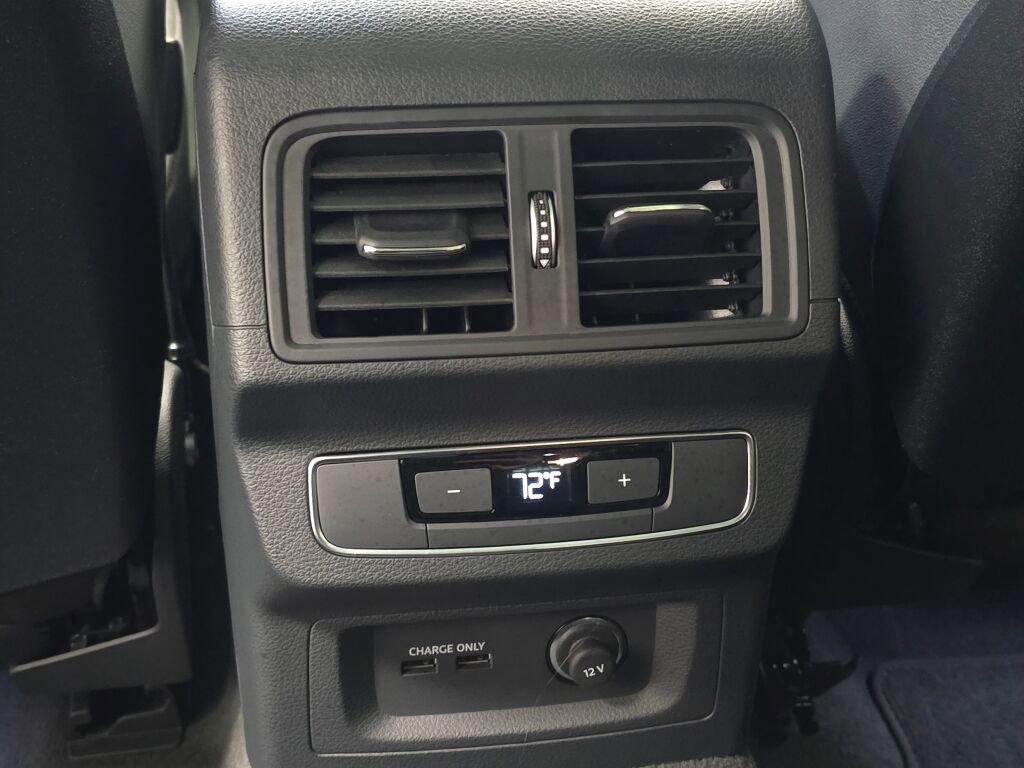 Certified 2025 Audi Q5 2.0T Premium Plus image 19