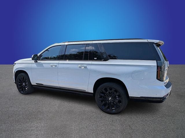 New 2026 Cadillac Escalade ESV Platinum Sport w/ LPO, ONYX Package AWD/4WD image 3