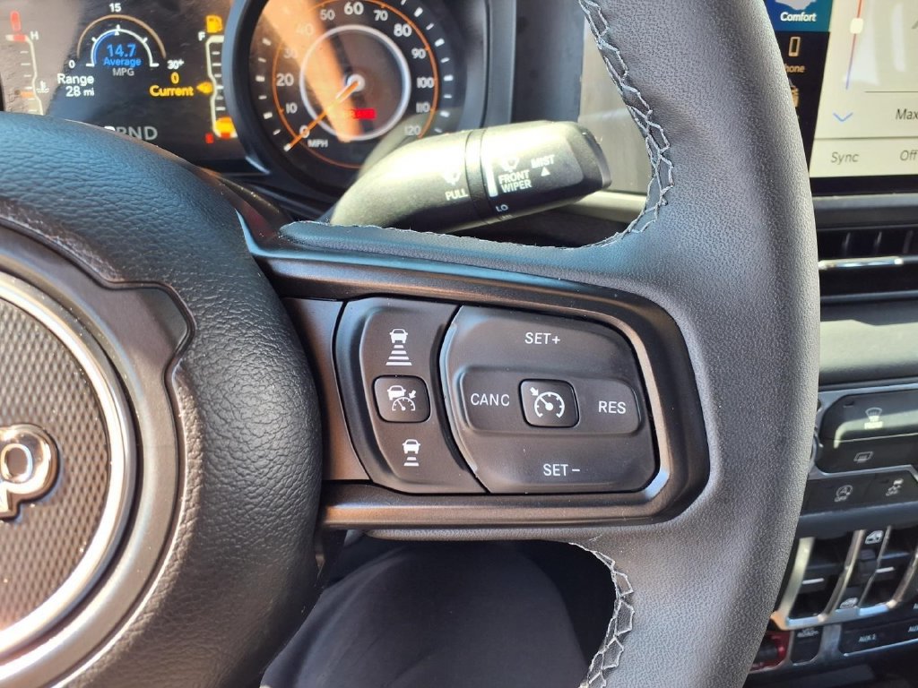 Used 2026 Jeep Gladiator Mojave AWD/4WD image 15