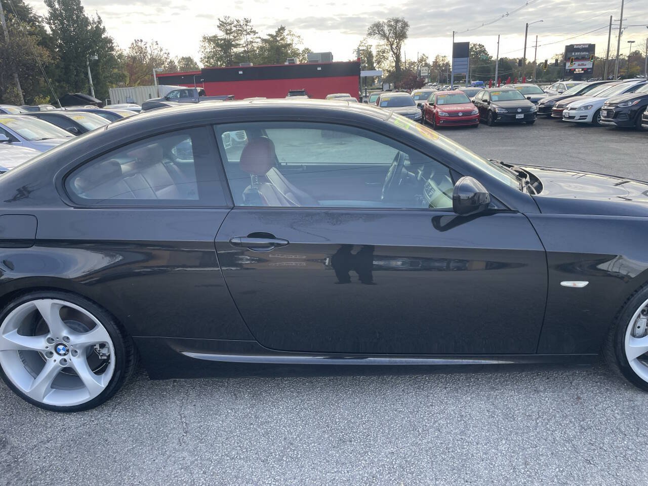 Used 2012 BMW 335i Coupe RWD image 4