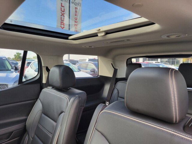 Used 2023 GMC Acadia Denali w/ Denali Ultimate Package image 31