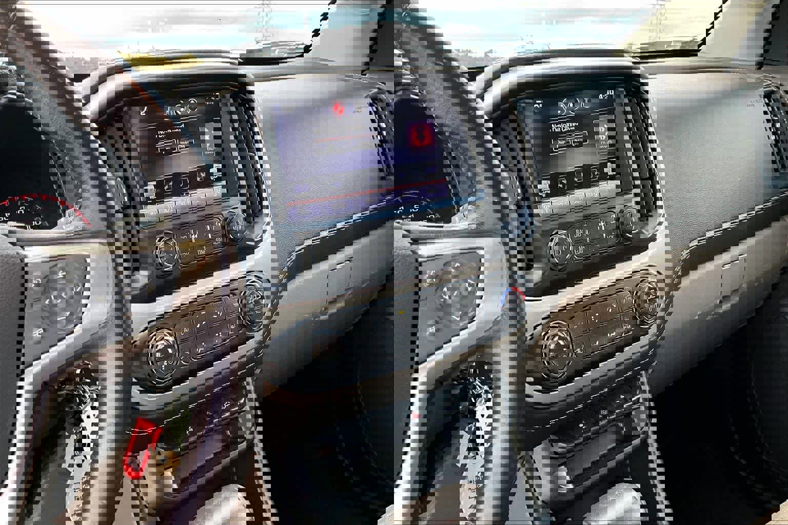 Used 2015 GMC Canyon SLE w/ SLE Convenience Package image 6