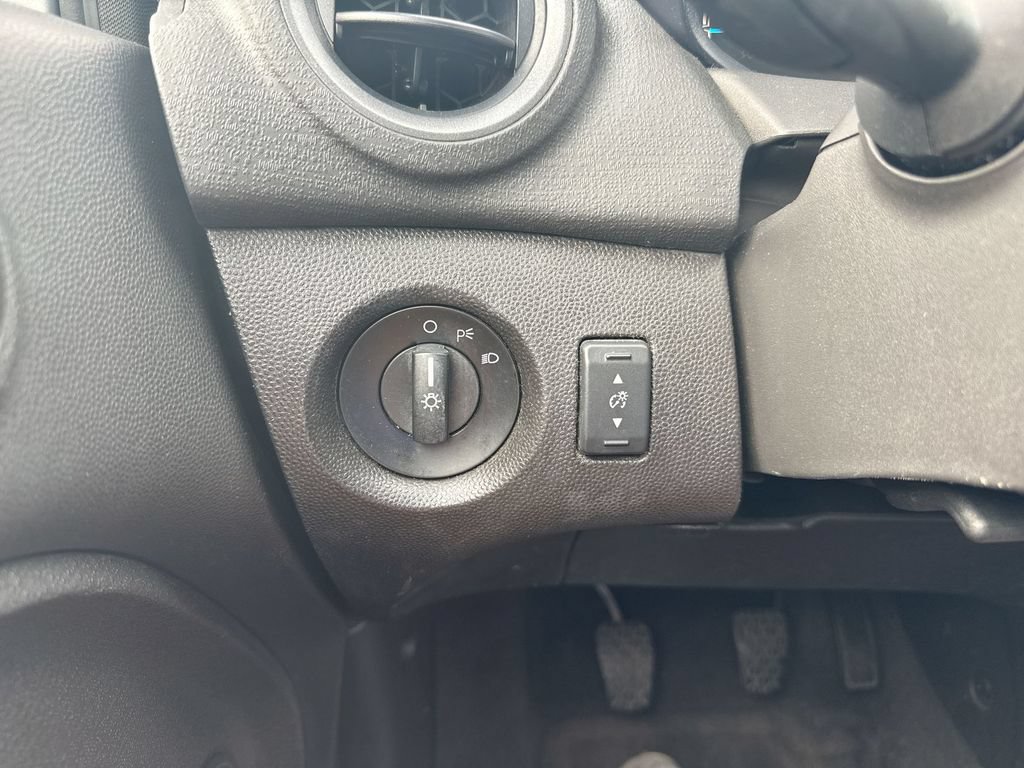 Used 2014 Ford Fiesta S FWD image 17
