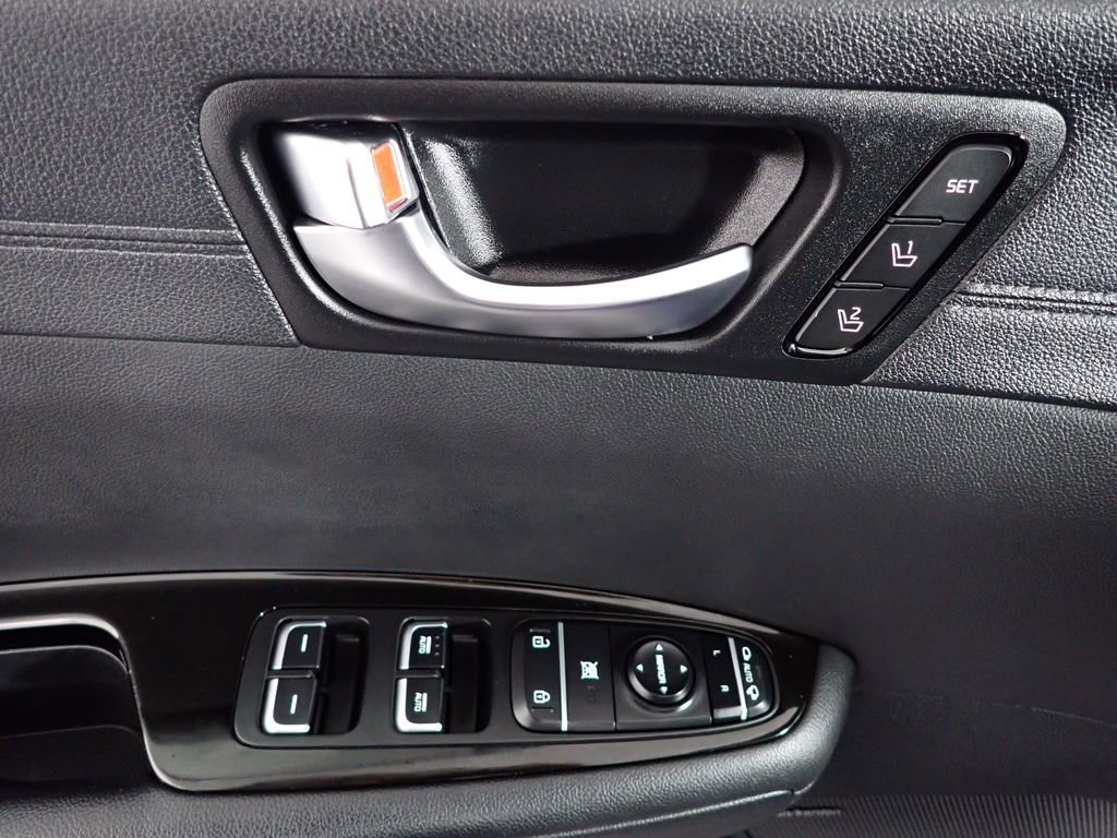 Used 2018 Kia Optima SX w/ Technology Package image 23