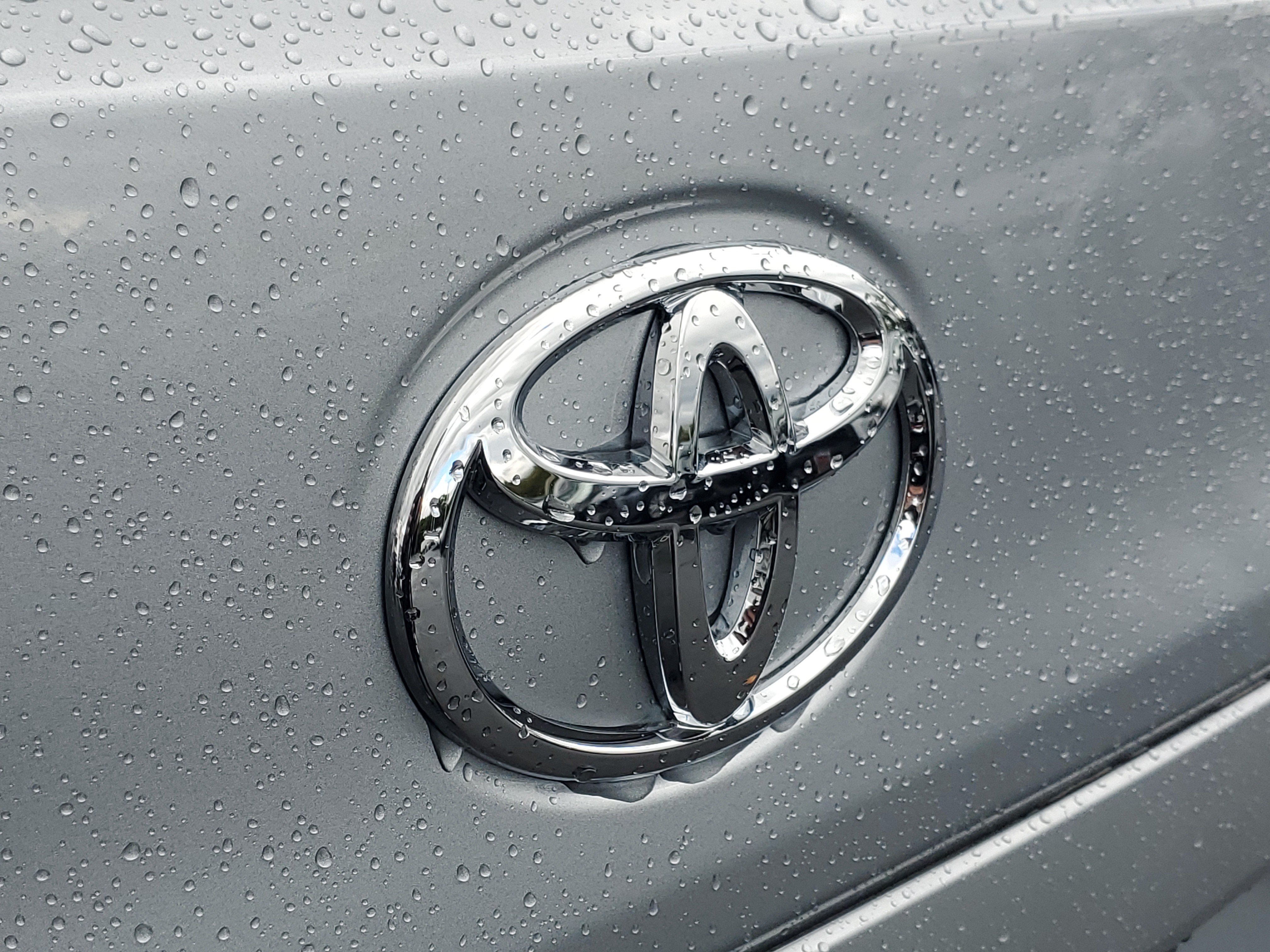 New 2026 Toyota Corolla Cross XLE w/ Convenience Package AWD/4WD image 8