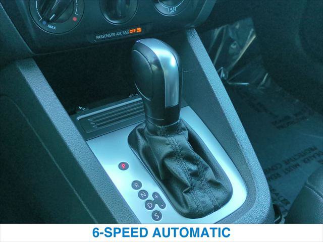Used 2014 Volkswagen Jetta SE FWD image 18