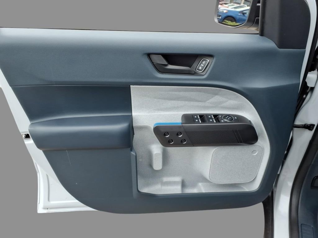 Used 2025 Ford Maverick XLT w/ Equipment Group 301A image 16