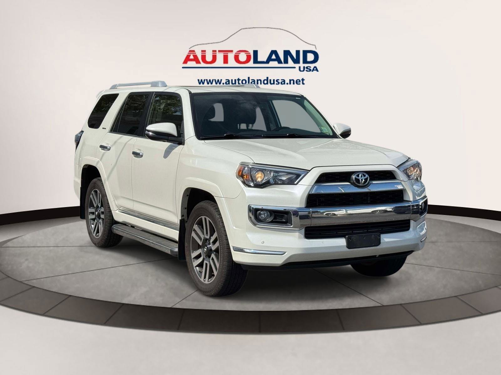 Used 2018 Toyota 4Runner Limited AWD/4WD image 2