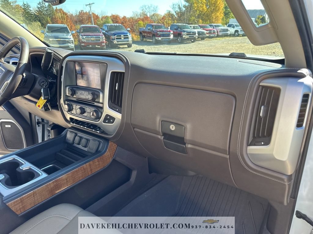 Used 2017 GMC Sierra 1500 SLT AWD/4WD image 25