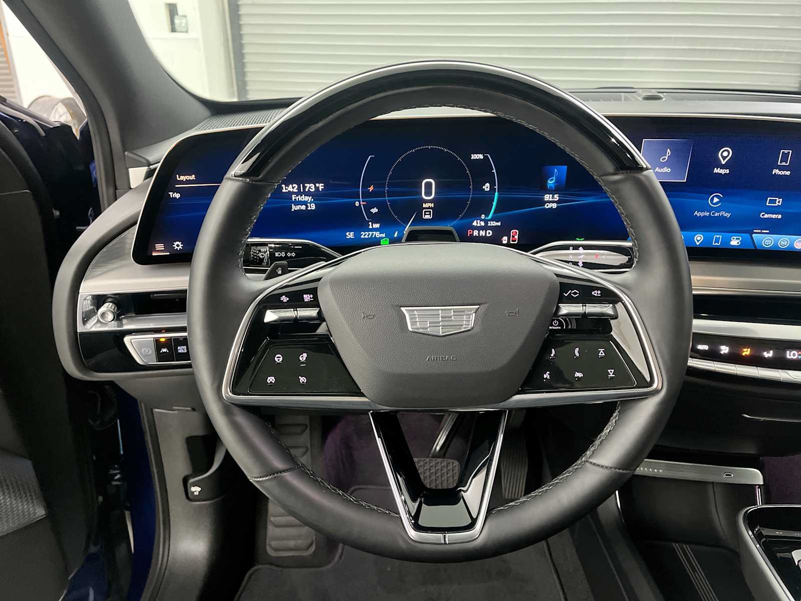 Used 2024 Cadillac Lyriq Sport AWD/4WD image 17