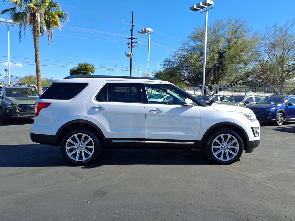 Used 2017 Ford Explorer Limited w/ Equipment Group 301A image 10