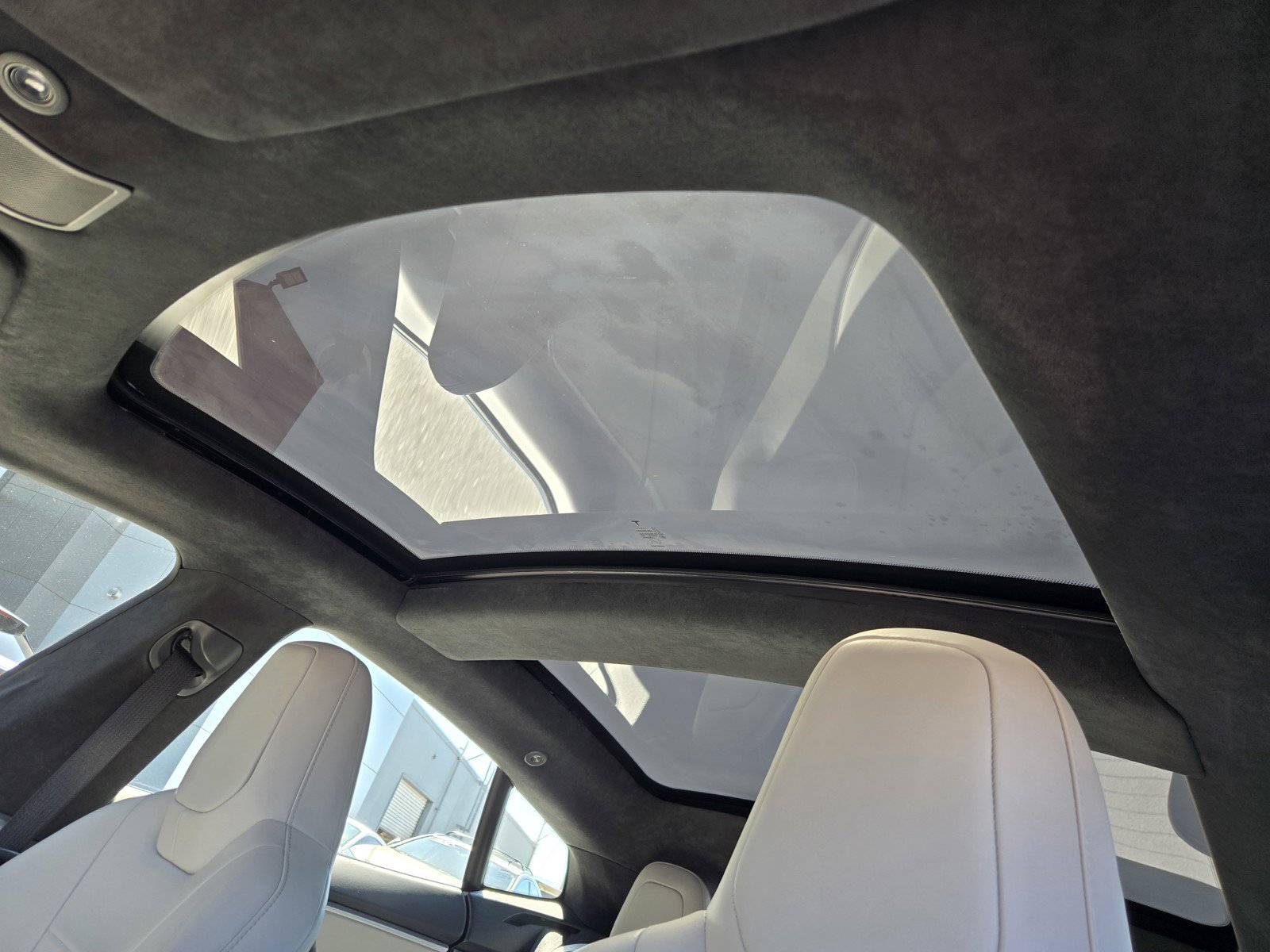 Used 2015 Tesla Model S AWD image 11