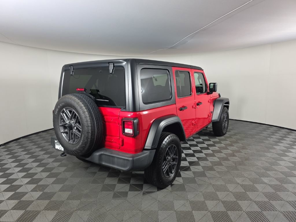 Used 2024 Jeep Wrangler Sport S AWD/4WD image 5