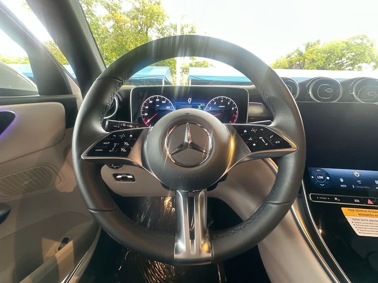 Used 2026 Mercedes-Benz GLC 300 image 15
