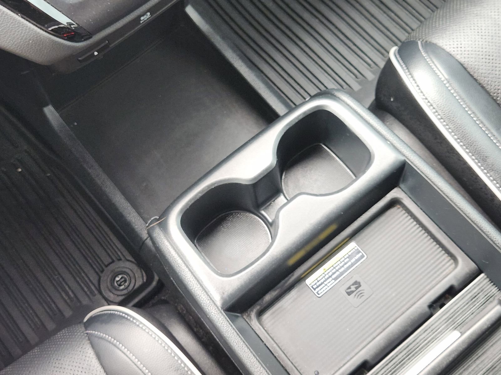 Used 2023 Honda Odyssey Elite image 22