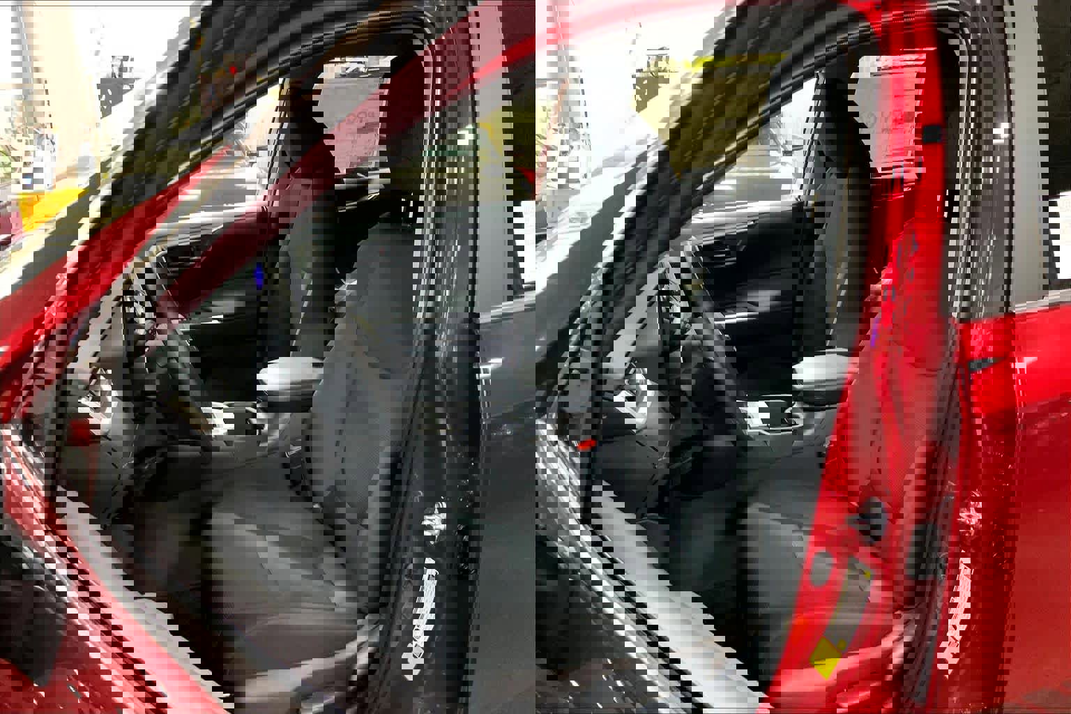 New 2025 Toyota RAV4 LE image 9