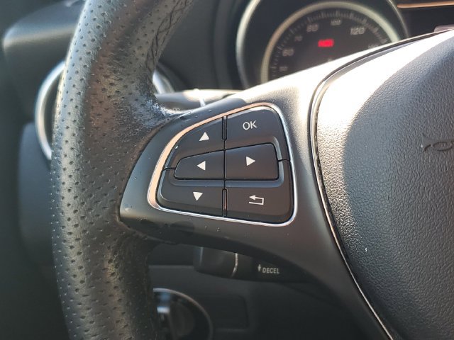 Used 2019 Mercedes-Benz GLA 250 4MATIC image 14