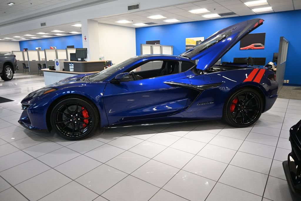 New 2027 Chevrolet Corvette Grand Sport w/ Battery Protection Package RWD image 31