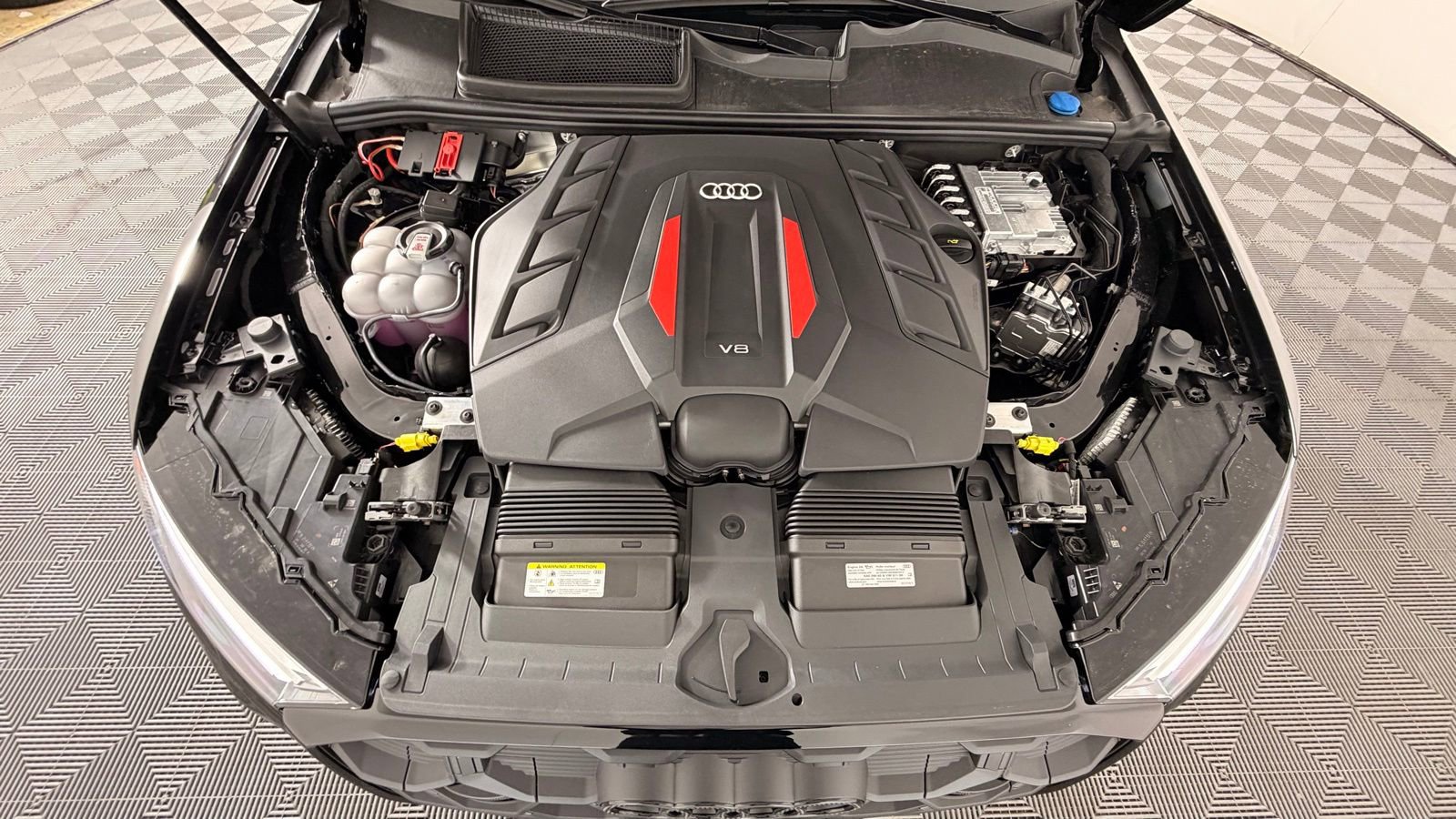 New 2026 Audi SQ7 Premium Plus AWD/4WD image 22