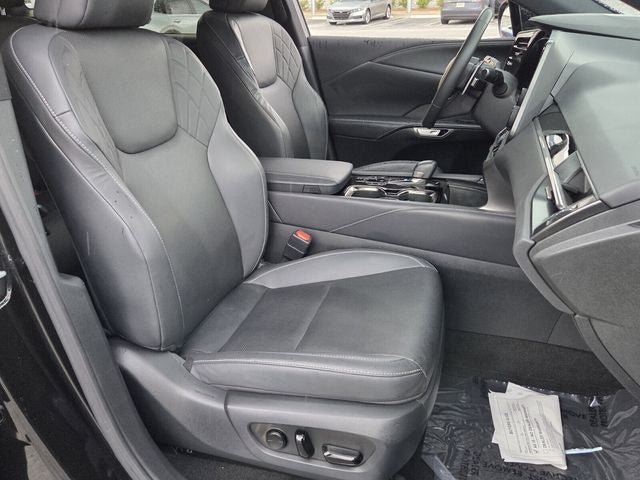 Used 2023 Lexus RX 350 AWD w/ Accessory Package image 18