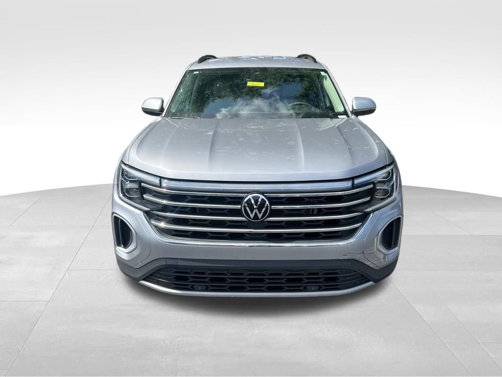 Used 2024 Volkswagen Atlas SE FWD image 3