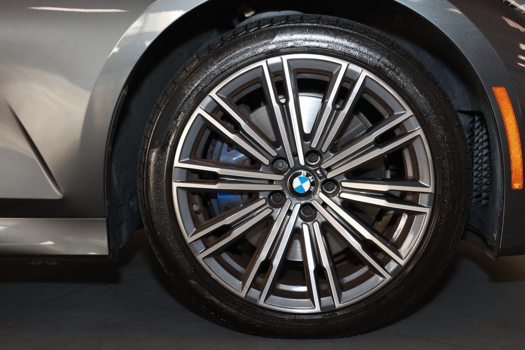 Used 2022 BMW M340i xDrive w/ Driving Assistance Package image 27