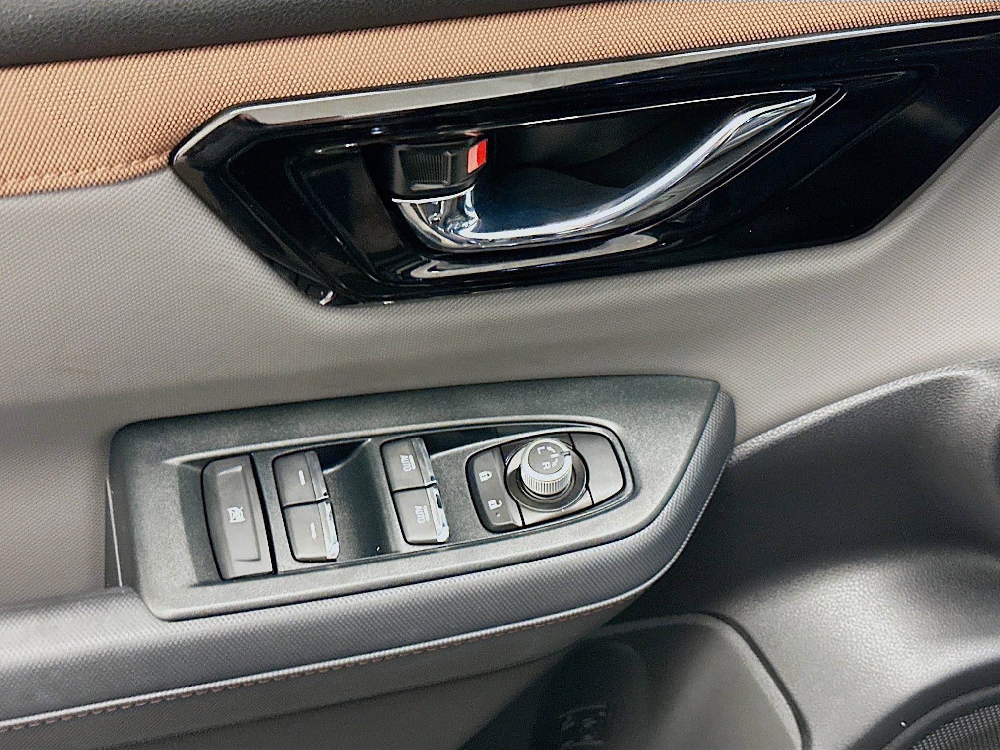Used 2025 Subaru Forester Sport image 15