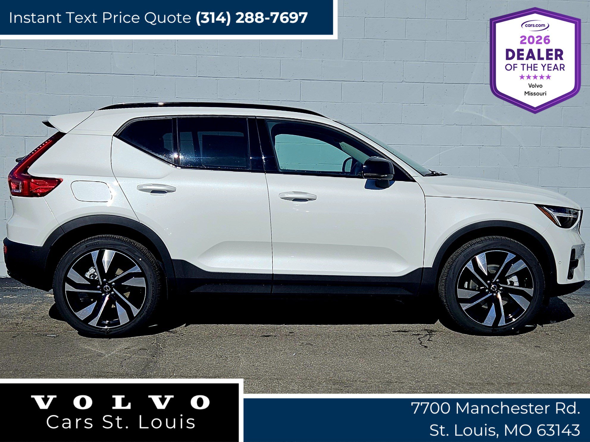 New 2026 Volvo XC40 B5 Ultra w/ Climate Package