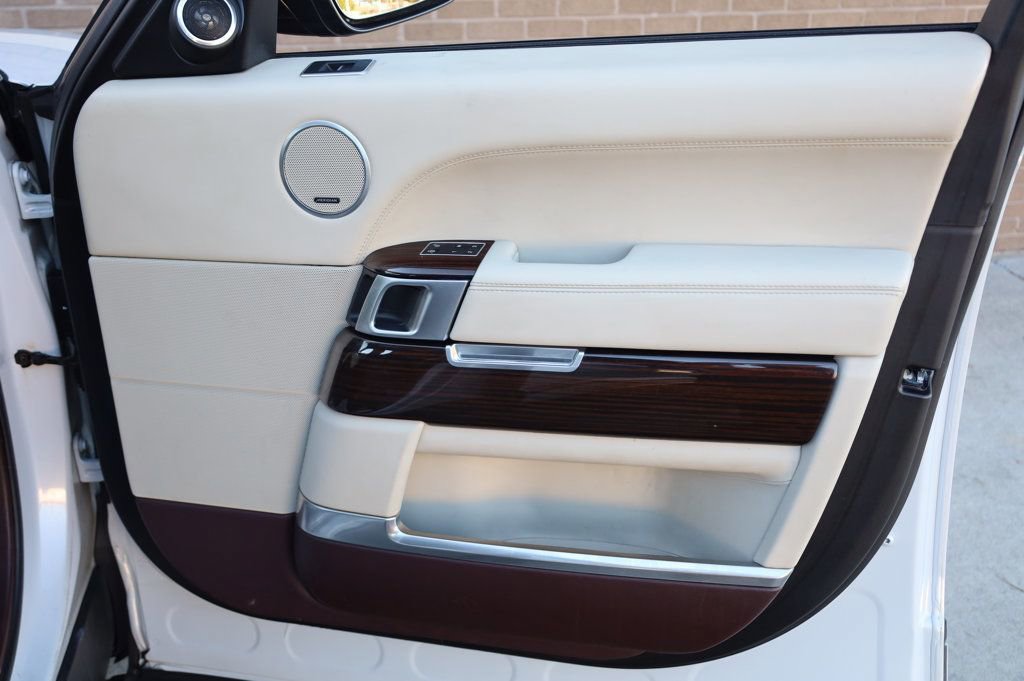 Used 2015 Land Rover Range Rover Long Wheelbase Autobiography image 26