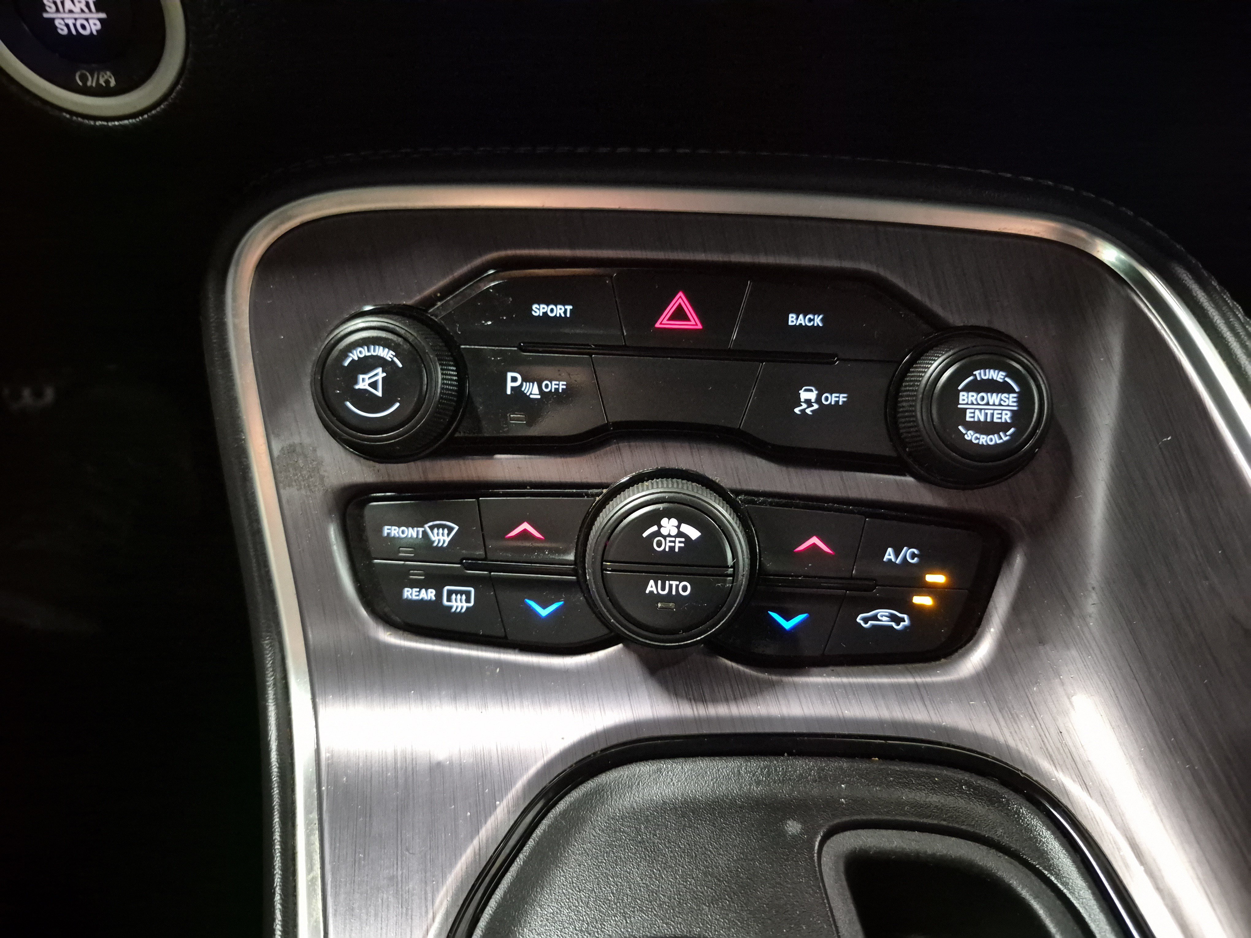Used 2016 Dodge Challenger SXT Plus RWD image 24