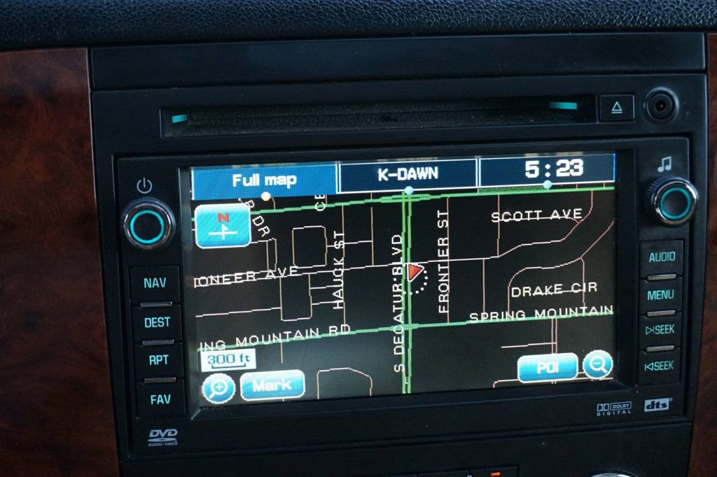 Used 2008 Chevrolet Tahoe LTZ w/ LTZ Preferred Equipment Group image 30