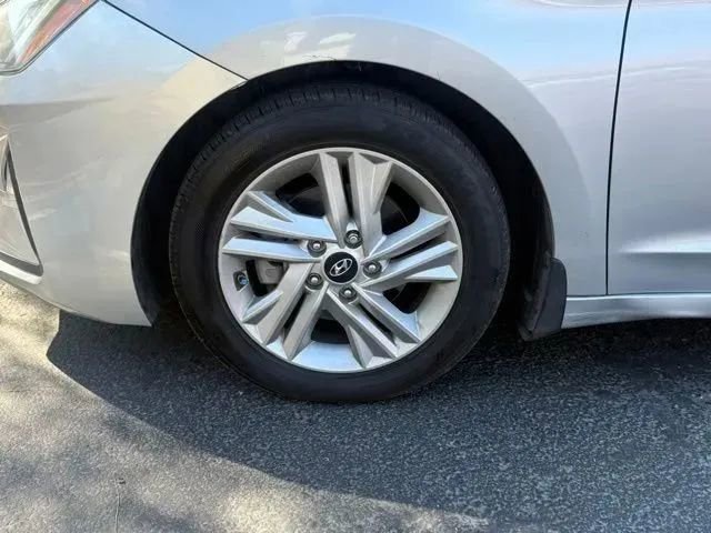 Used 2020 Hyundai Elantra Value Edition FWD image 29