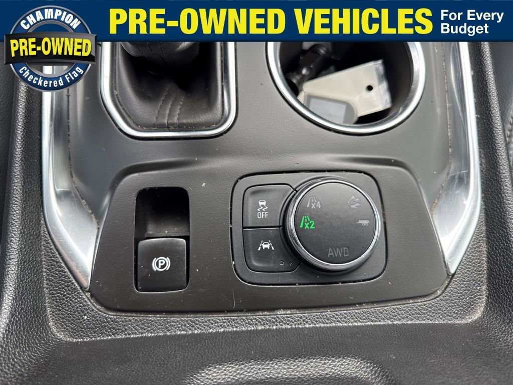 Used 2021 Chevrolet Traverse Premier w/ LPO, Cargo Package image 19