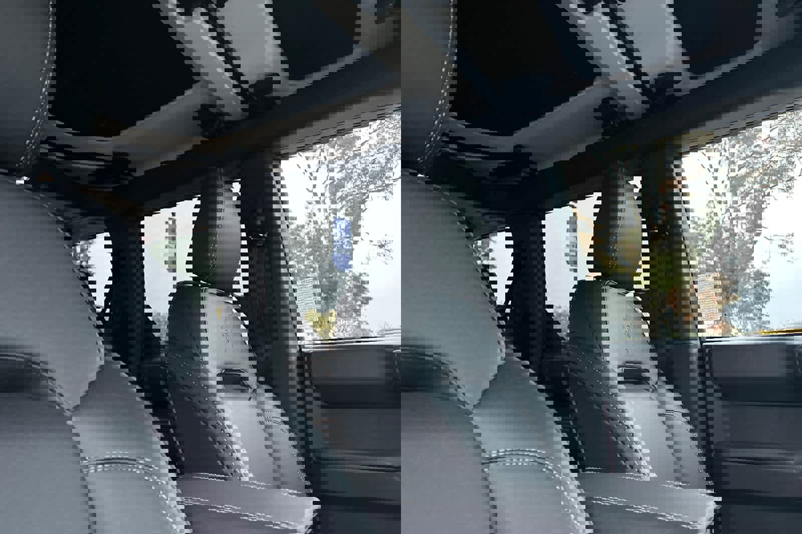 New 2025 Ford Bronco Badlands image 18