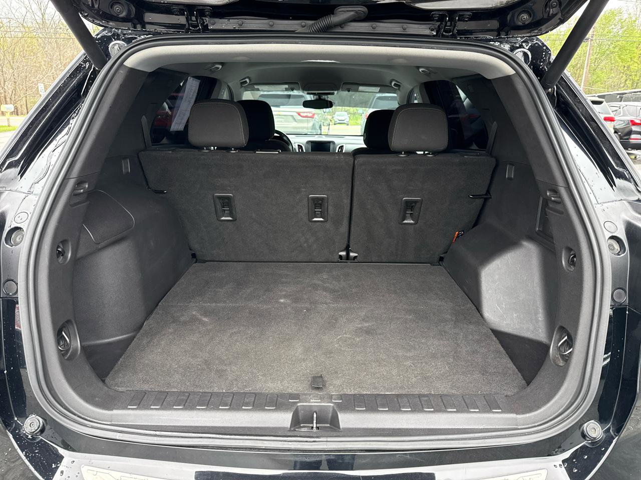 Used 2021 Chevrolet Equinox LT FWD image 21