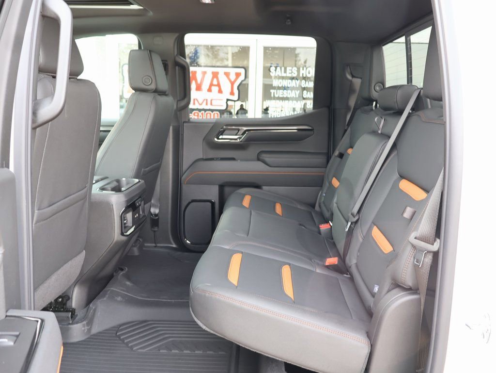 New 2026 GMC Sierra 1500 AT4 w/ AT4 Premium Package image 28