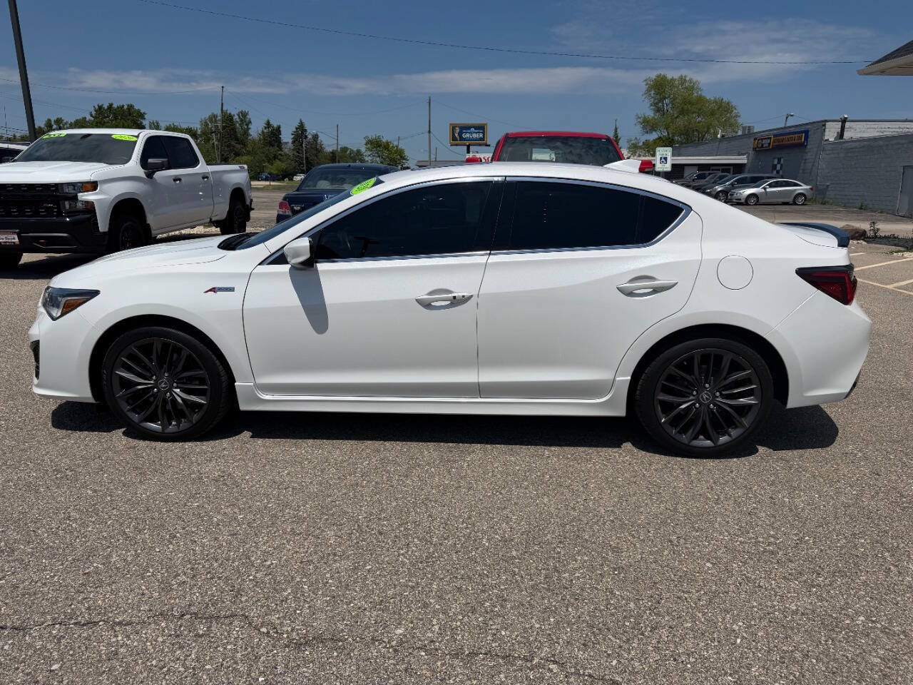 Used 2020 Acura ILX FWD image 2